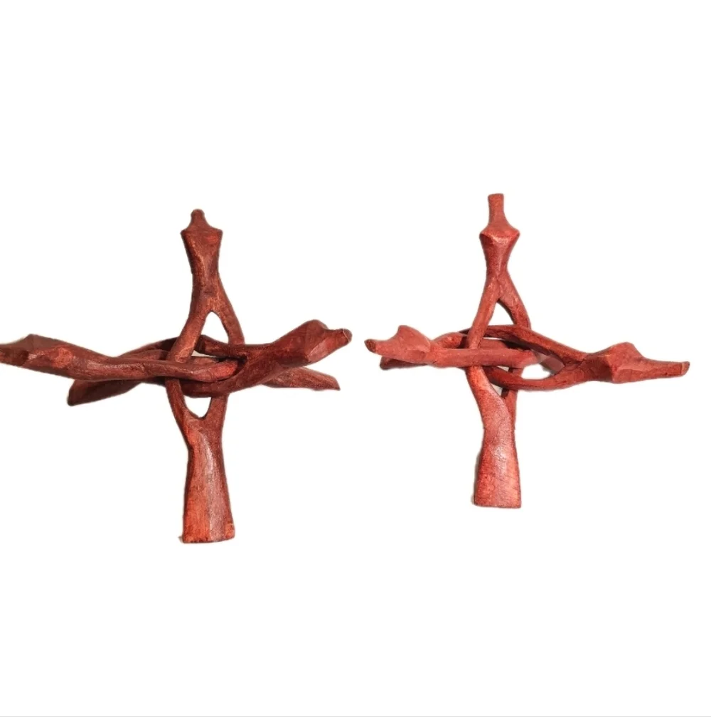 2 Hand carved wooden cobra tripod stand display holder, plant stand tray holder